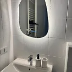 Modern 1 Apartment *