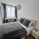 Modern 1 *